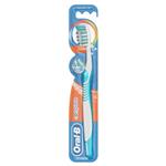ORAL-B TOOTHBRUSH MEDIUM